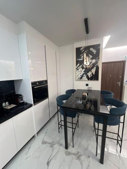 Laskaris Luxury * קלמאטה